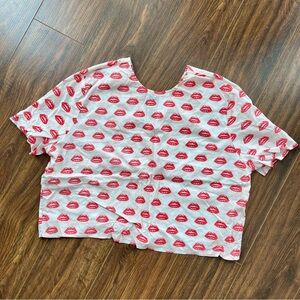 Japanese Red Lips Print Crop Top